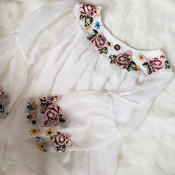 Altar'd State Tops - Altar'd state floral embroidered bell sleeve top